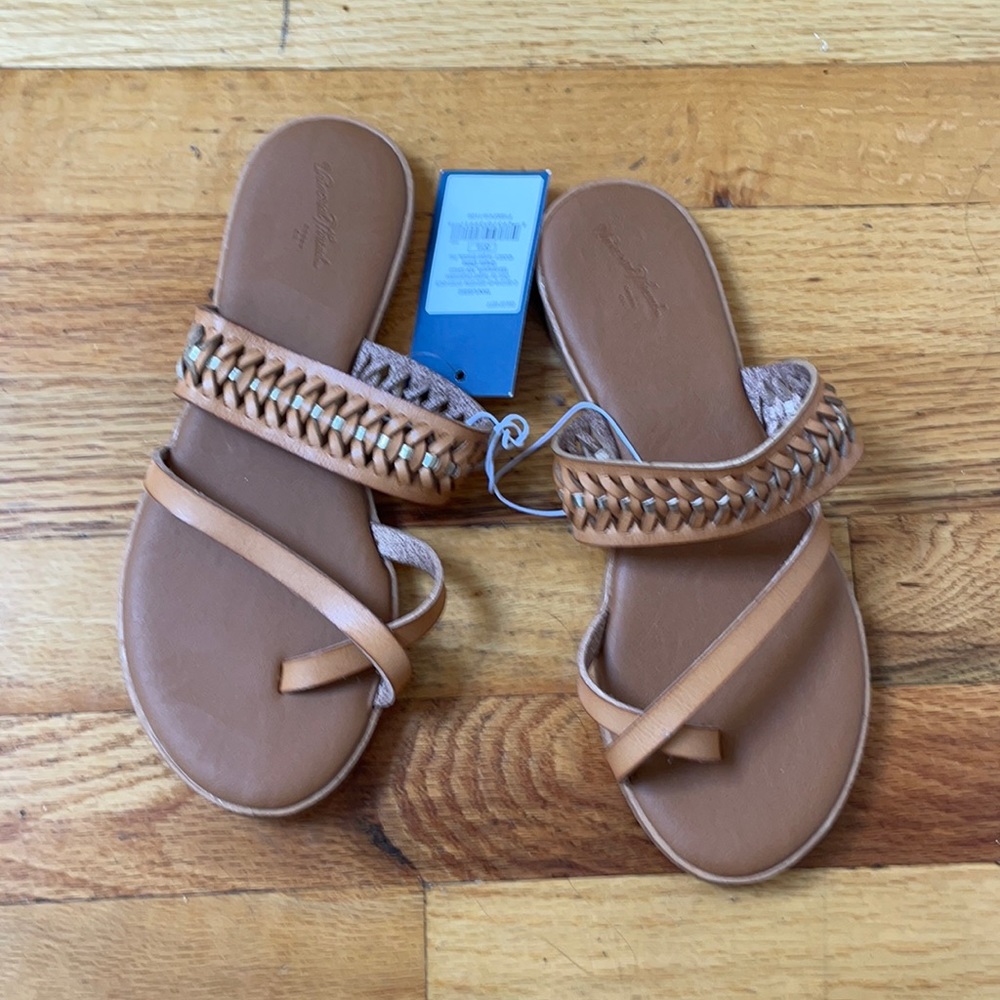 Target sandals 5.5